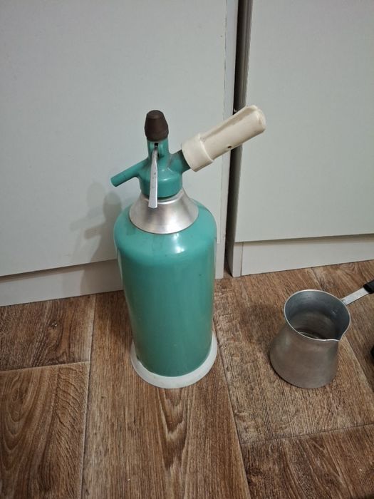 Продам  советский сифон