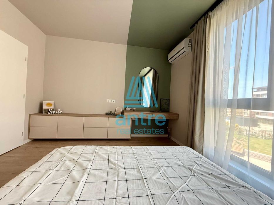 Двустаен апартамент в кв. Кръстова вада