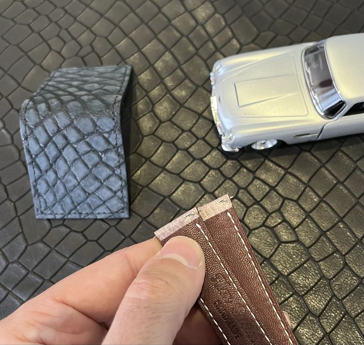 Superba curea pentru ceas din piele de strut handmade