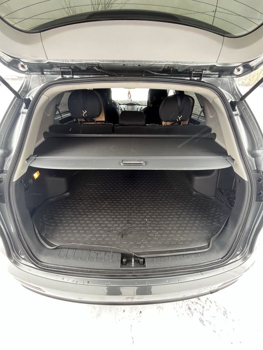 Продам машину Jac s5