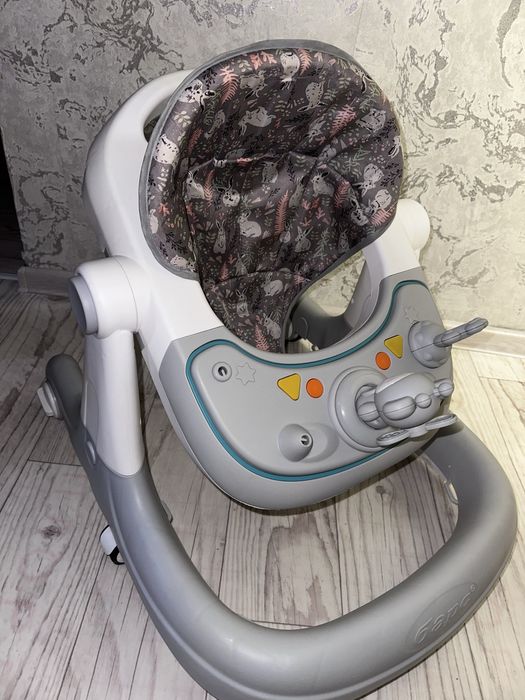 Продам детские ходунки 2/1