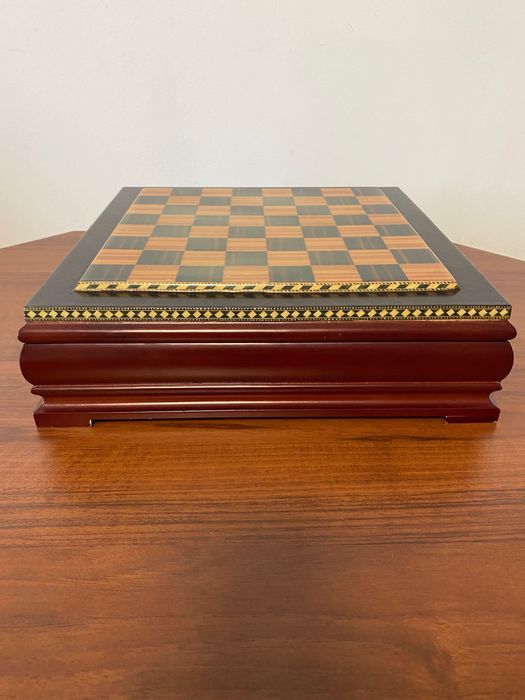 Декоративен сувенирен шах