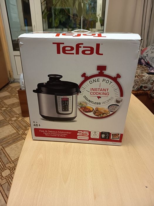 Мултикукър  Tefal One Pot. Чисто нов