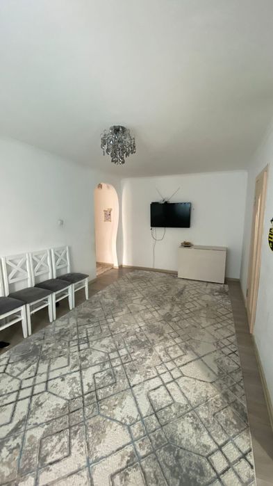 Үш бөлме үй сатылады