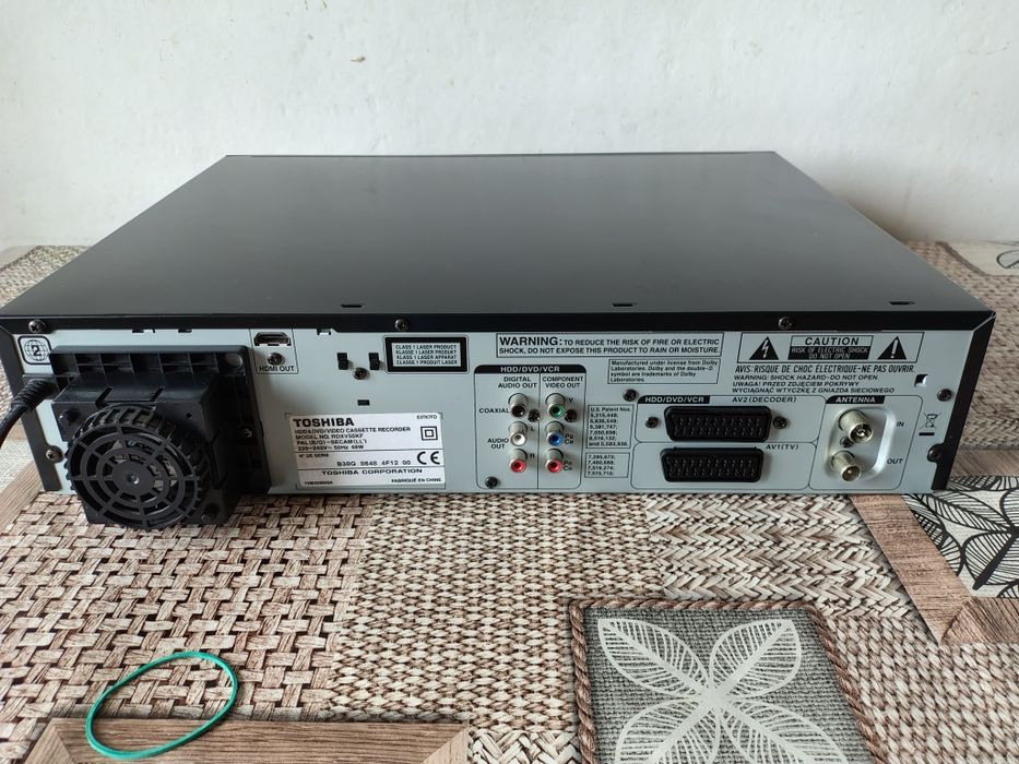 Video recorder combo hdd dvd Toshiba RDX V50