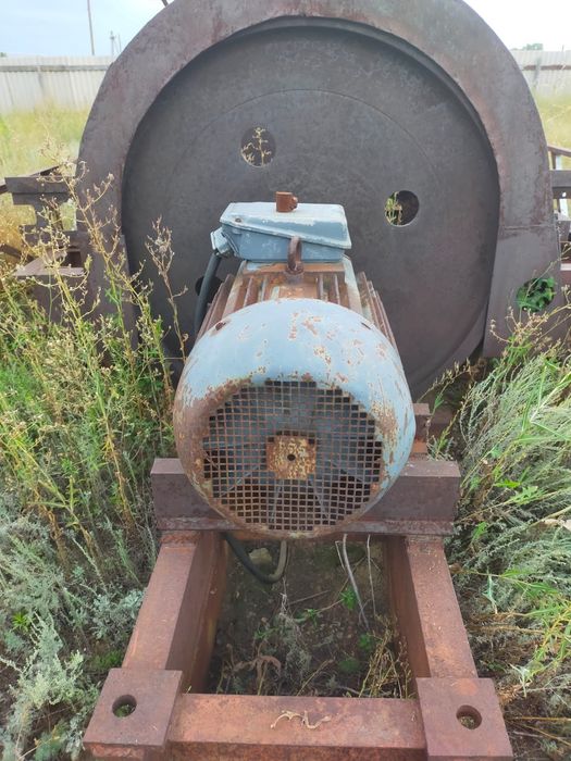 Электромотор советский