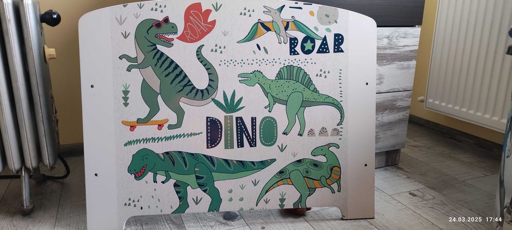 Детско легло Динозавър