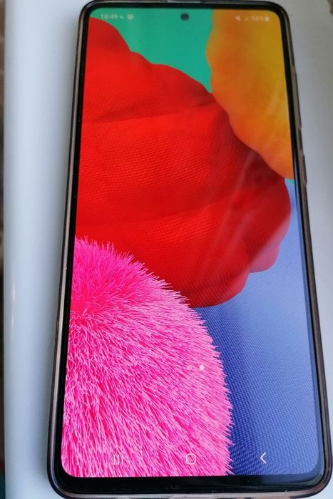 Телефон Samsung A51