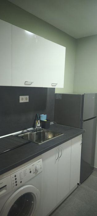 Дава се под наем Едностаен апартамент в Перник, Изток - 50 кв.м за 298.86 € - Снимка #4