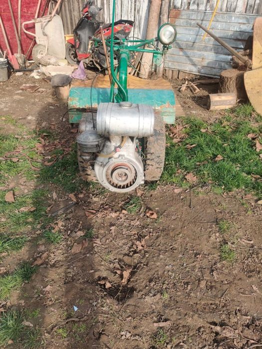 Vand motocultor cu freza