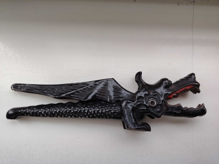 орехокол чугунный Змей Горыныч дракон ссср оригинал