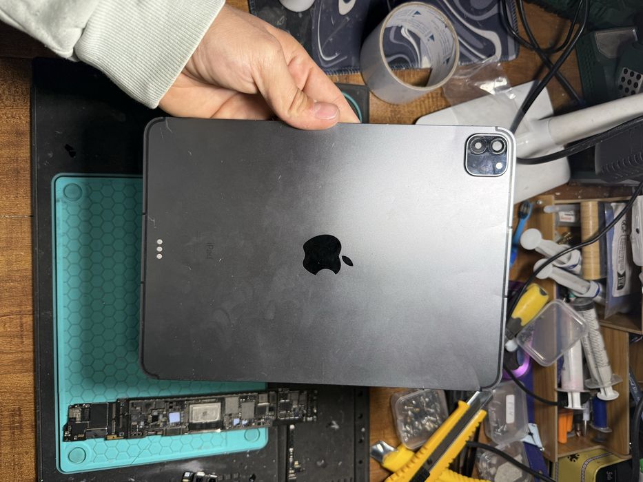 Piese iPad Pro 11” A2459 2021 – Placă de bază, carcasă, camere