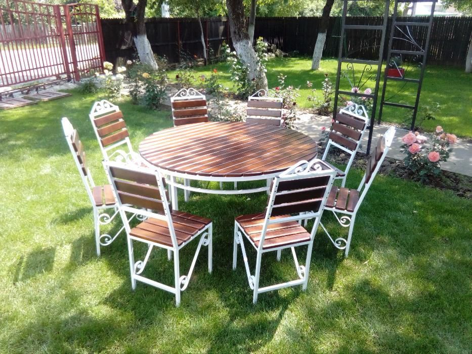 Set masa rotunda cu 8 scaune