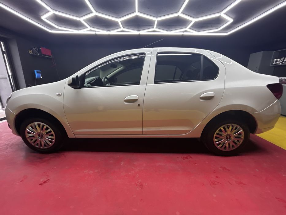 Vand Dacia Logan motor 1,5 DCI  impecabila