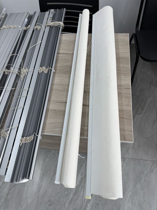 Рулонные шторы 170×90 — 2 шт, отличное состояние