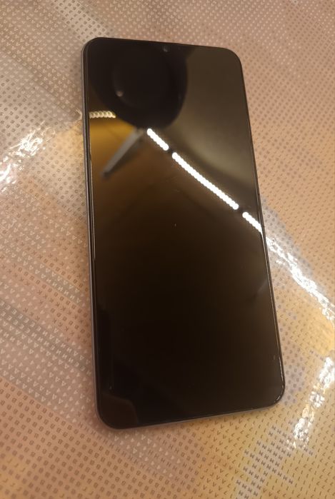 Телефон Vivo Y21