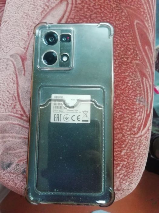 Oppo Reno 7 в отлчином состоянии
