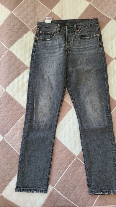 Джинсы Levi's  женские