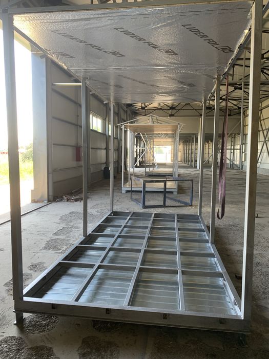 containere structura metalica