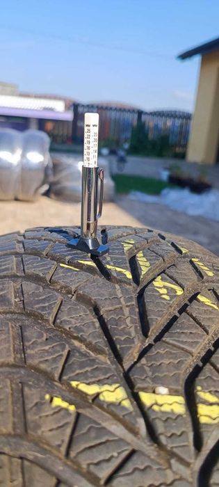 Vand cauciucuri de iarna 195/50/15 Yokohama/ Tigar