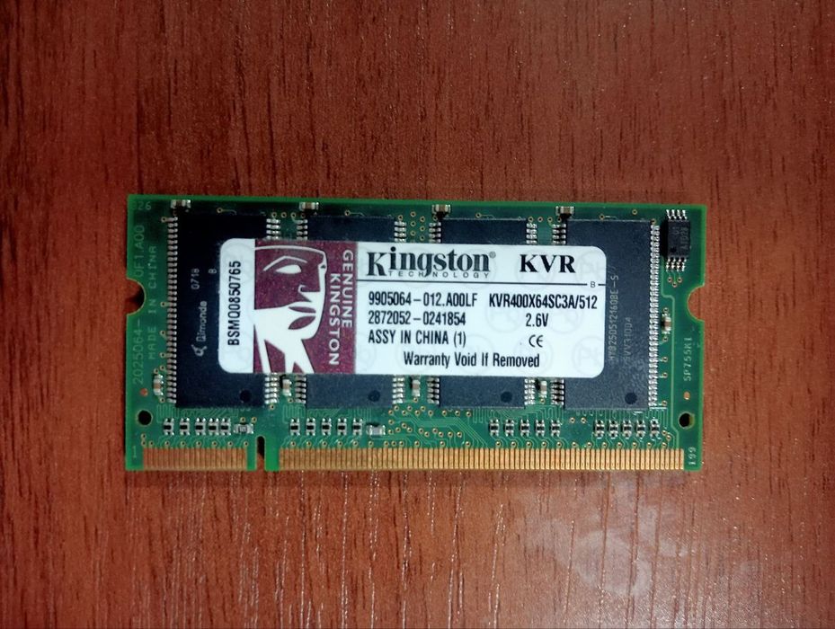 DDR1  512 mb     ram  .