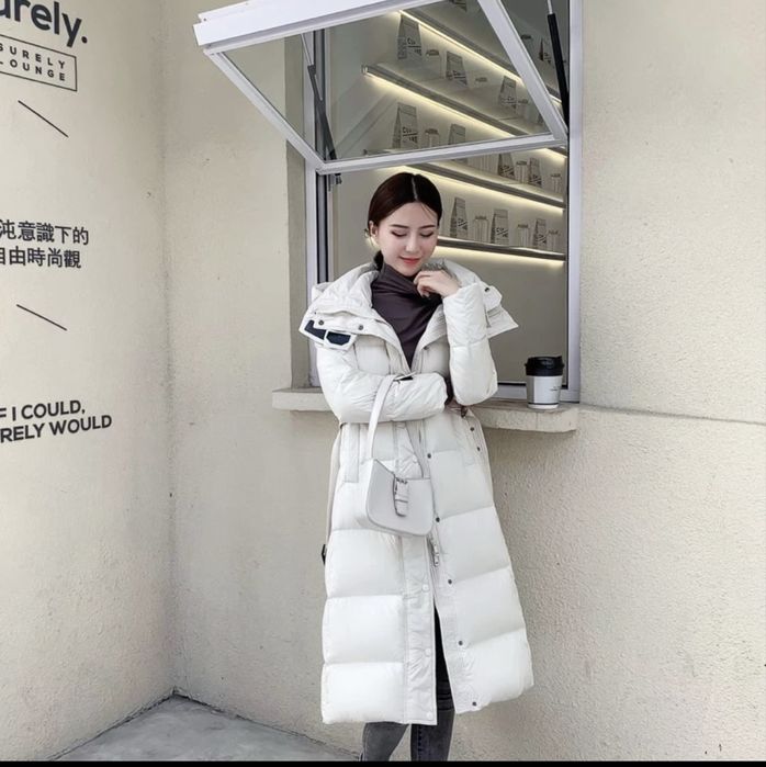 Пуховик женский Burberry