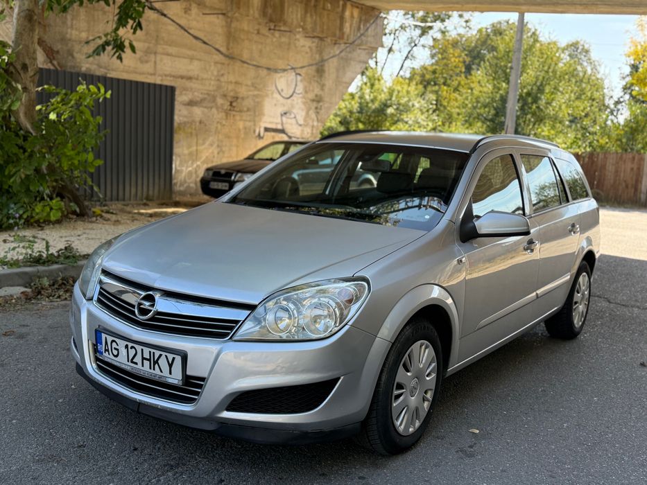 Opel Astra H 2008