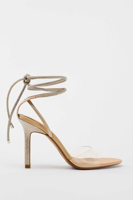 Нови елегантни сандали, номер 39