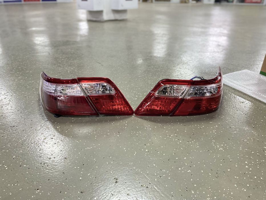 Фонарь задний Камри 40