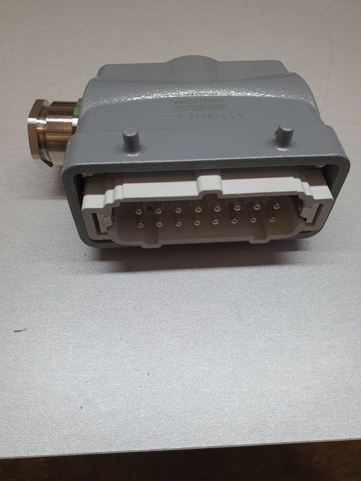 Stecher harting 16 contacte