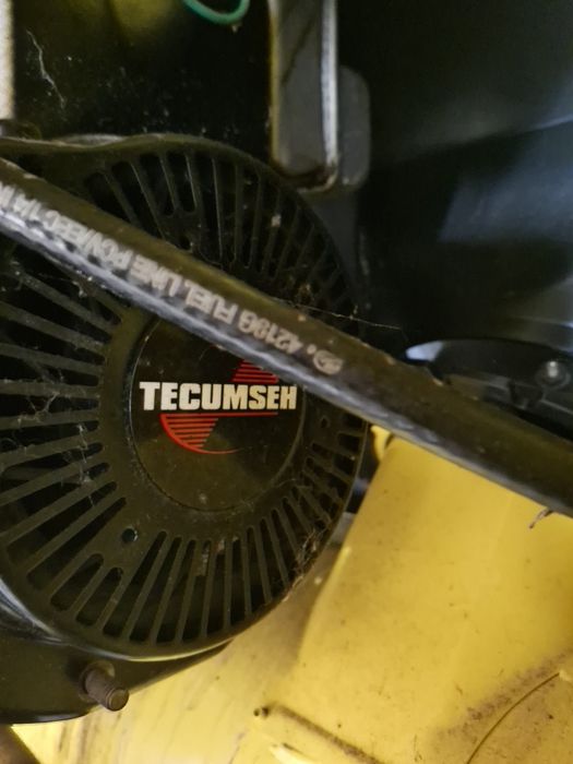 Продава малк снегорин.