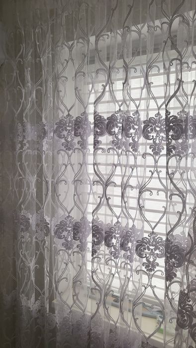 Продаётся белая занавеска