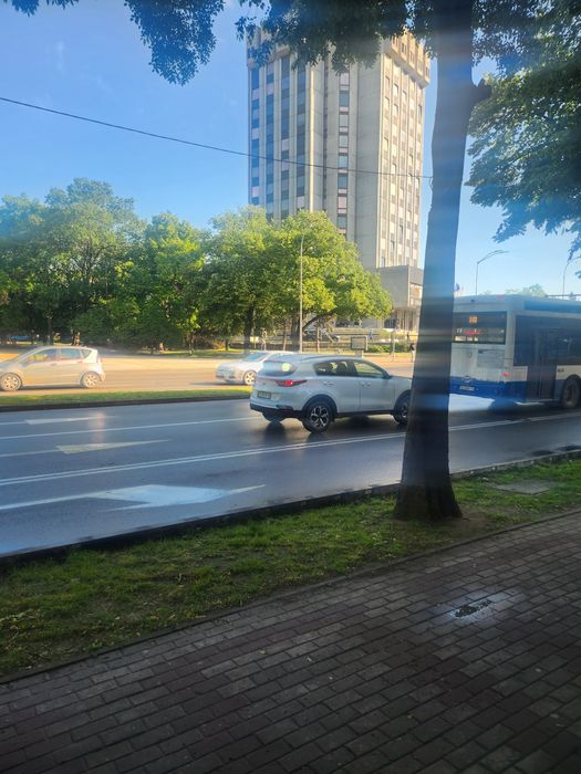 Дава се под наем Офис в Варна, Общината - 25 кв.м за 204 € - Снимка #7