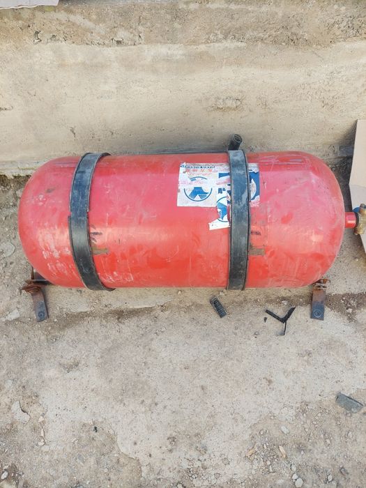 Продам газ балон метана