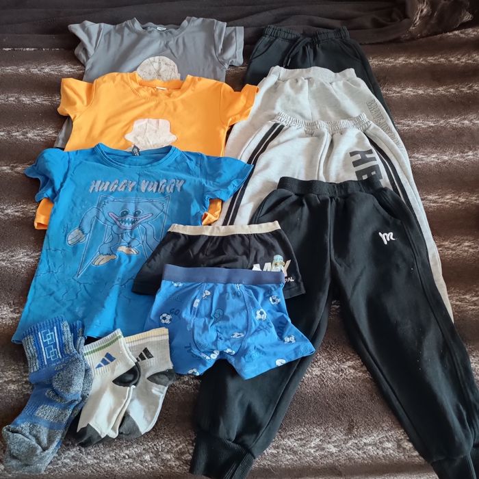 Одежда для мальчиков и девочек