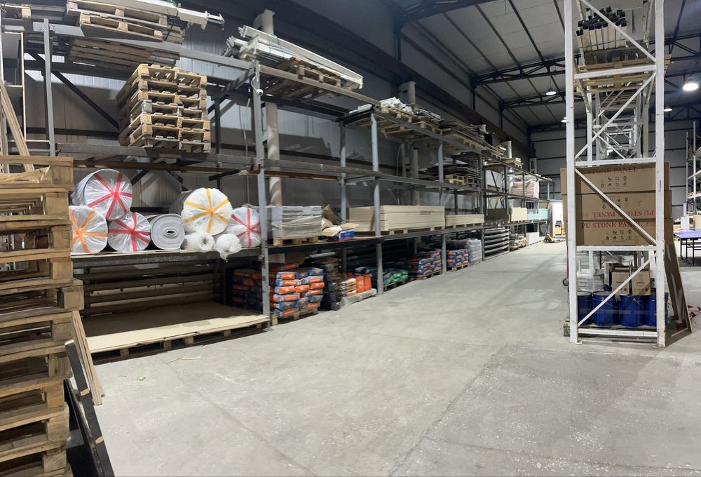 Теплый склад в мегастрое