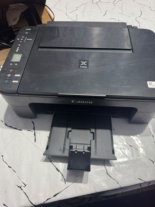Продам Ноутбук Acer и Принтер