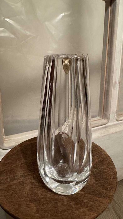 Orrefors Swedenq 1970г –Малка кристална ваза с гравюра.