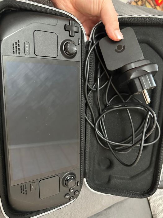 Продам Steam deck OLED 512g