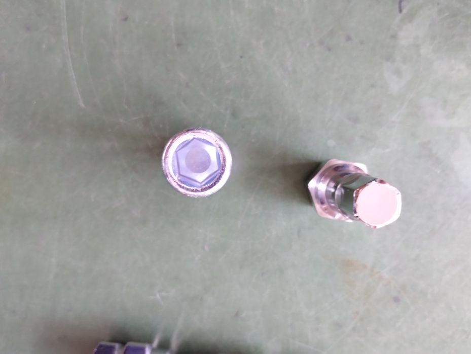 Set  prezoane antifurt M14 x 1.5  
VW Audi Seat Skoda Mercedes