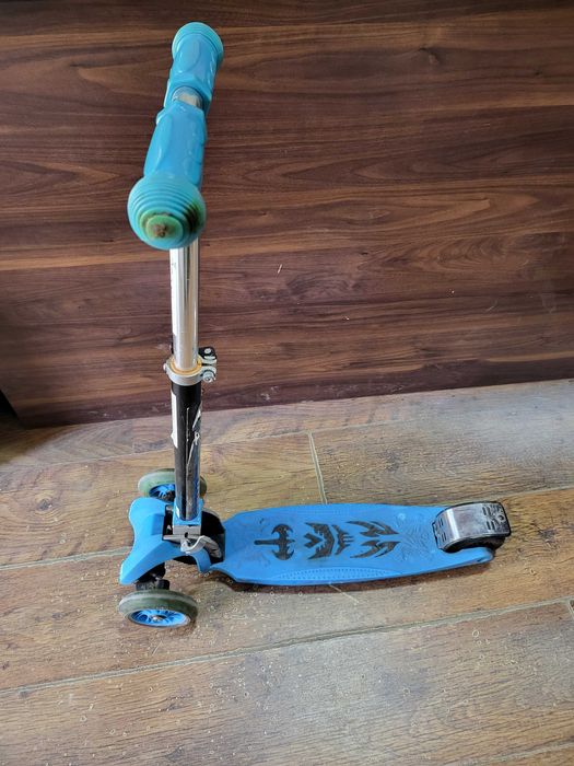 Детска тротинетка Galaxy