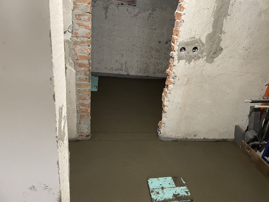 Полагане на подови замазки