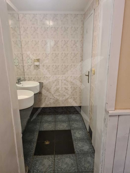 Продава се Заведение в София, Лозенец - 190 кв.м за 1053 €/кв.м - Снимка #4