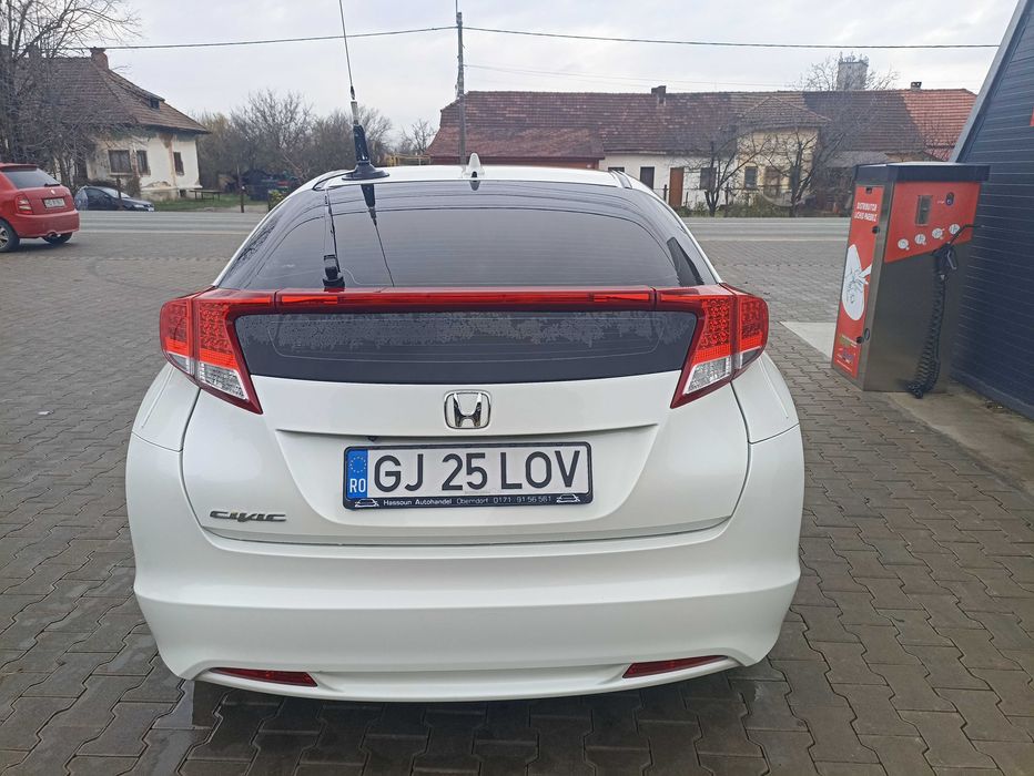 Vând Honda Civic x9