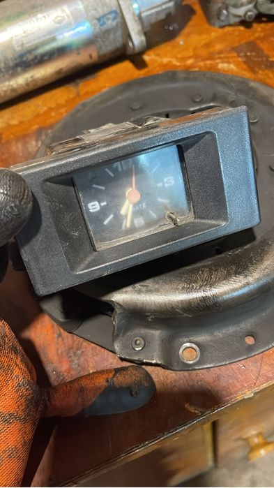 Продам часы москвич Святогор