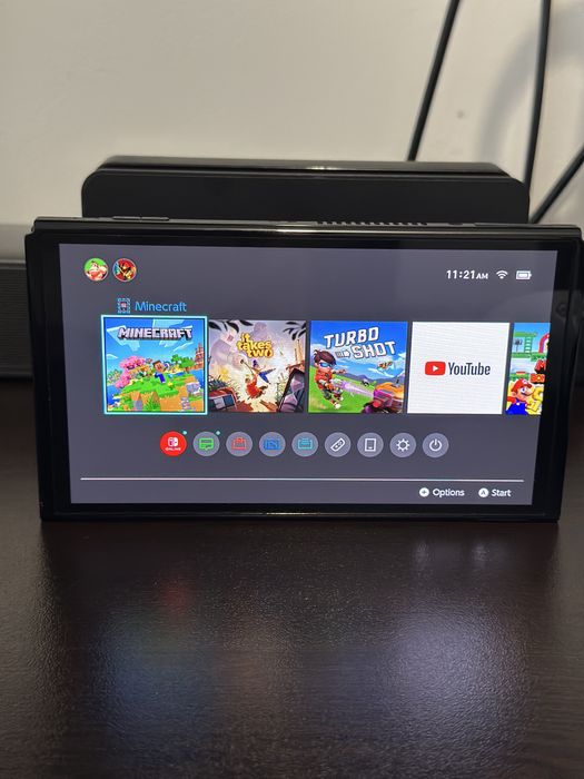 Vand Nintendo Switch /Husa/2 Jocuri