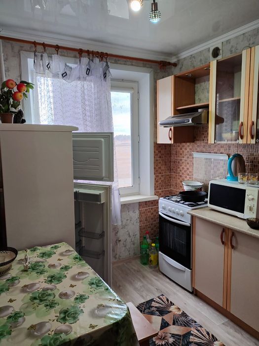 1 бөлмелі пәтер жалға беріледі.