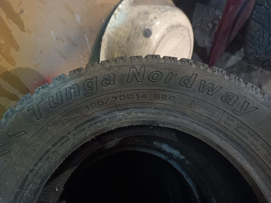 Зимняя резина 2 баллона