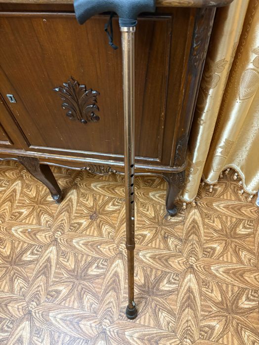 Продам Клюку и трость