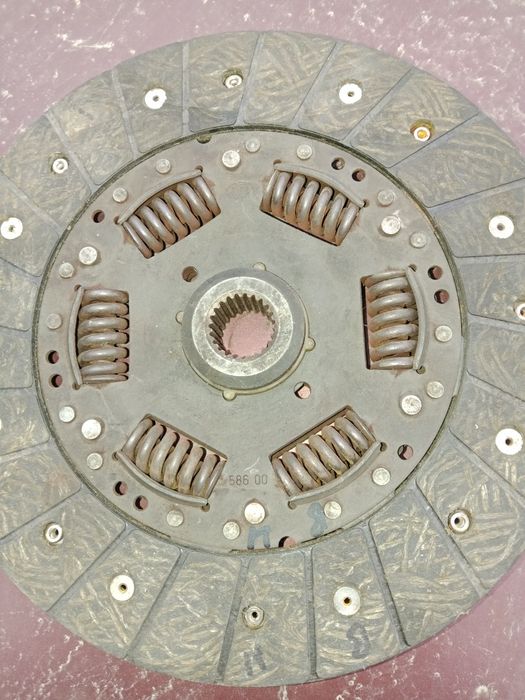 Ауди А 6, С 4, В 4